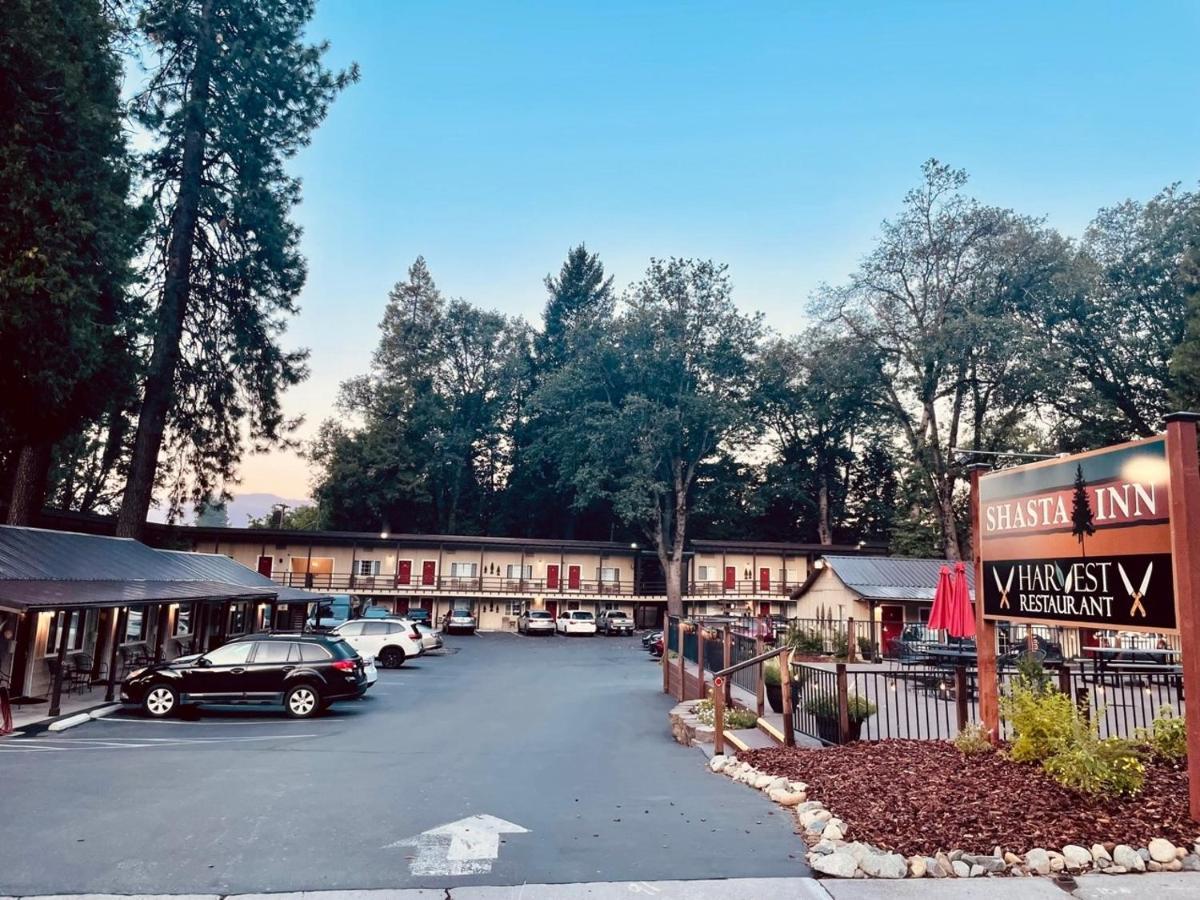 Shasta Inn Mount Shasta Exterior photo