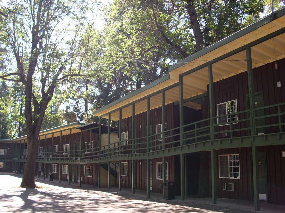 Shasta Inn Mount Shasta Exterior photo